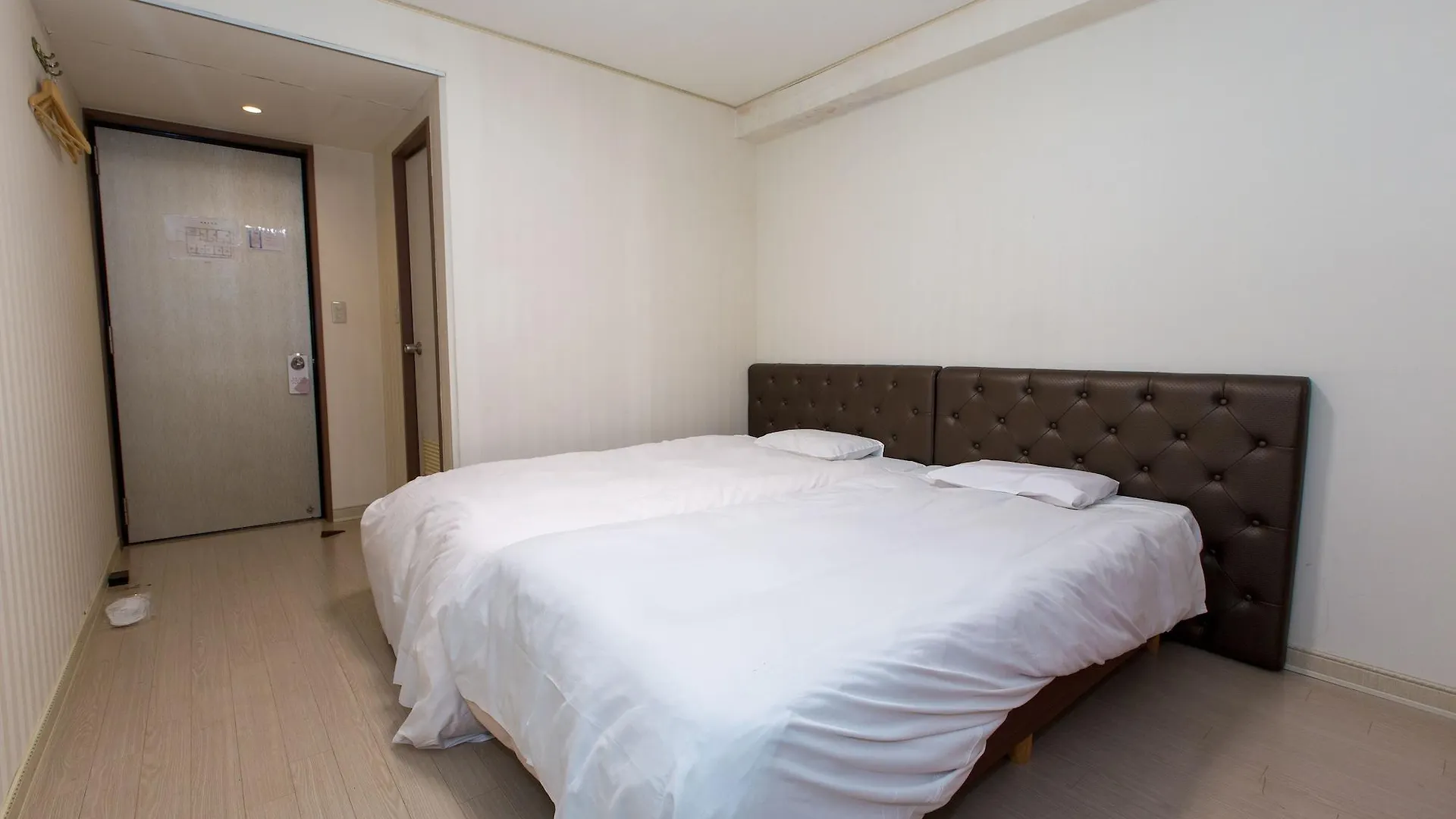 Hotel Empire In Shinjuku Tokio